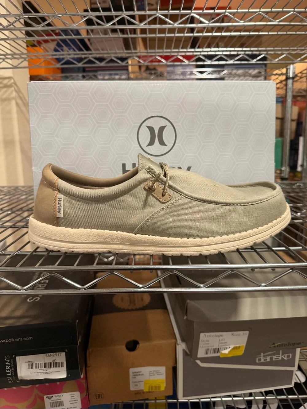 Hurley Men’s Nesota Slip On Boat Shoes Tan Bungee Lace Size 13 M US